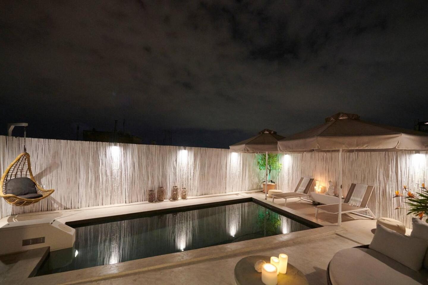 Ma Maison No5 Penthouse Loft, Private Heated Pool, Acropolis View, Ultra High Speed Internet 300 Mbps, Short Walk To Acropolis, Parking Upon Request, 1' From Metro Atena Exterior foto