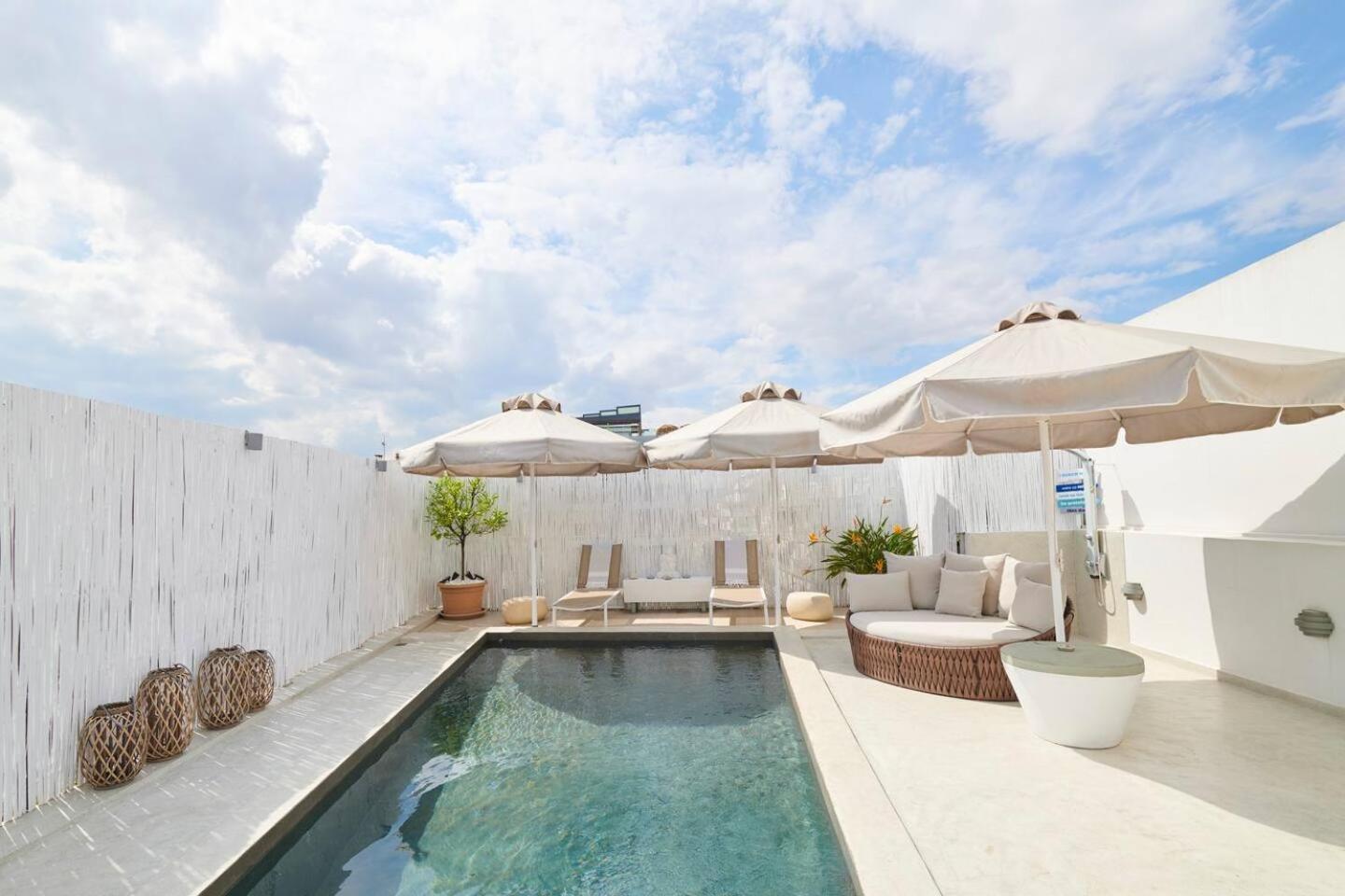 Ma Maison No5 Penthouse Loft, Private Heated Pool, Acropolis View, Ultra High Speed Internet 300 Mbps, Short Walk To Acropolis, Parking Upon Request, 1' From Metro Atena Exterior foto