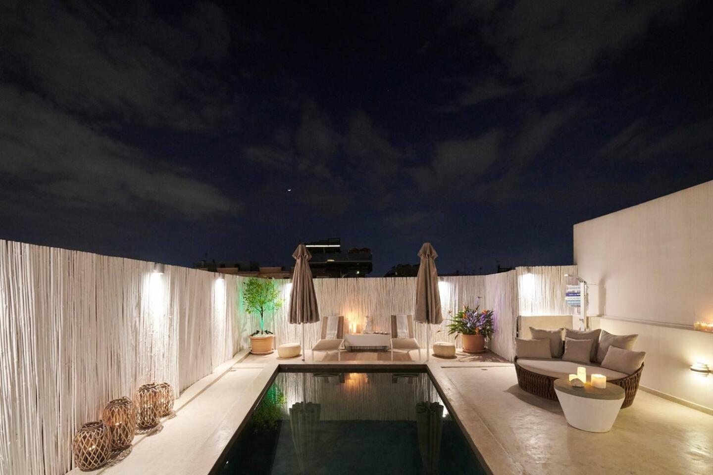 Ma Maison No5 Penthouse Loft, Private Heated Pool, Acropolis View, Ultra High Speed Internet 300 Mbps, Short Walk To Acropolis, Parking Upon Request, 1' From Metro Atena Exterior foto
