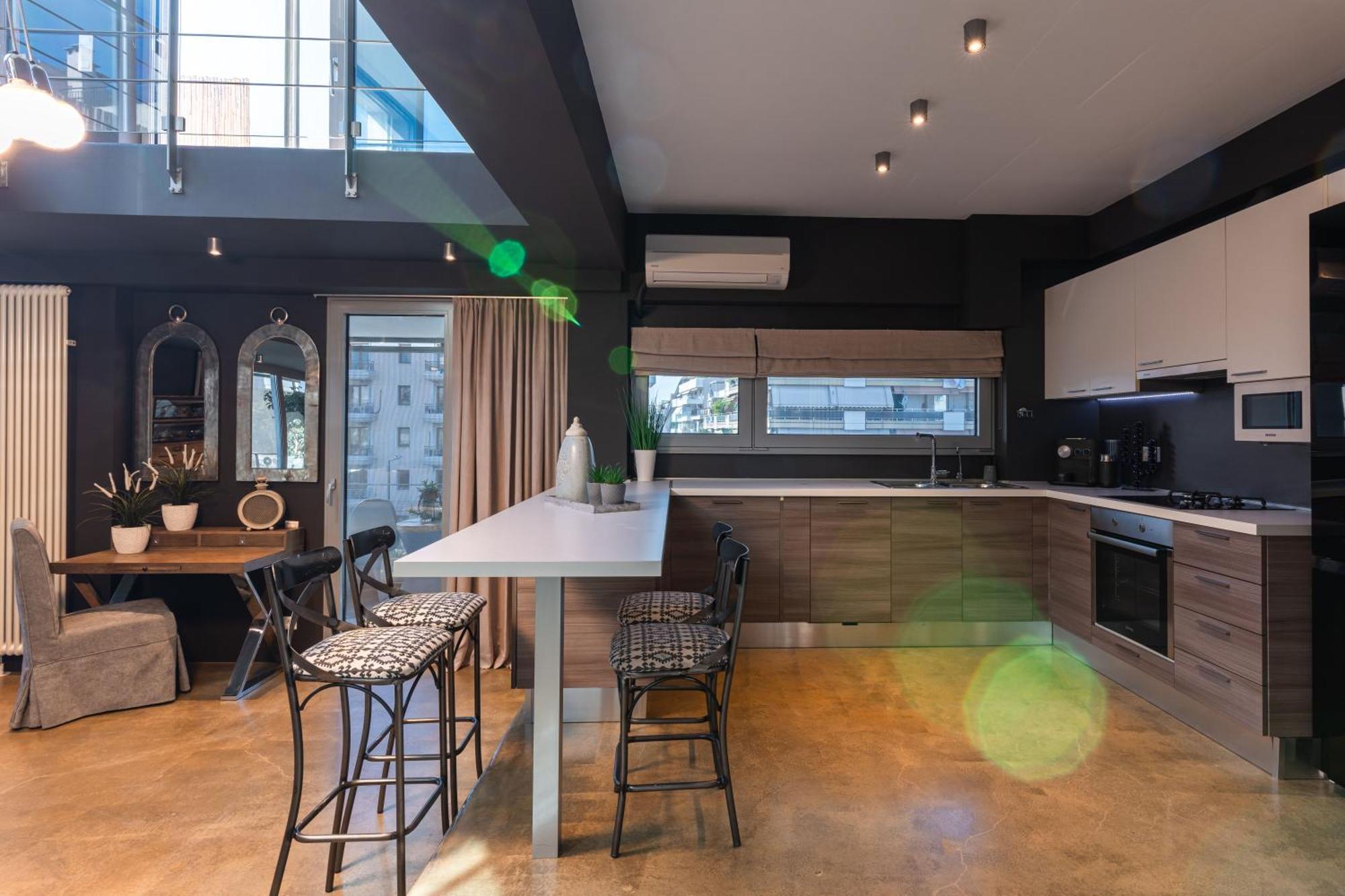 Ma Maison No5 Penthouse Loft, Private Heated Pool, Acropolis View, Ultra High Speed Internet 300 Mbps, Short Walk To Acropolis, Parking Upon Request, 1' From Metro Atena Exterior foto