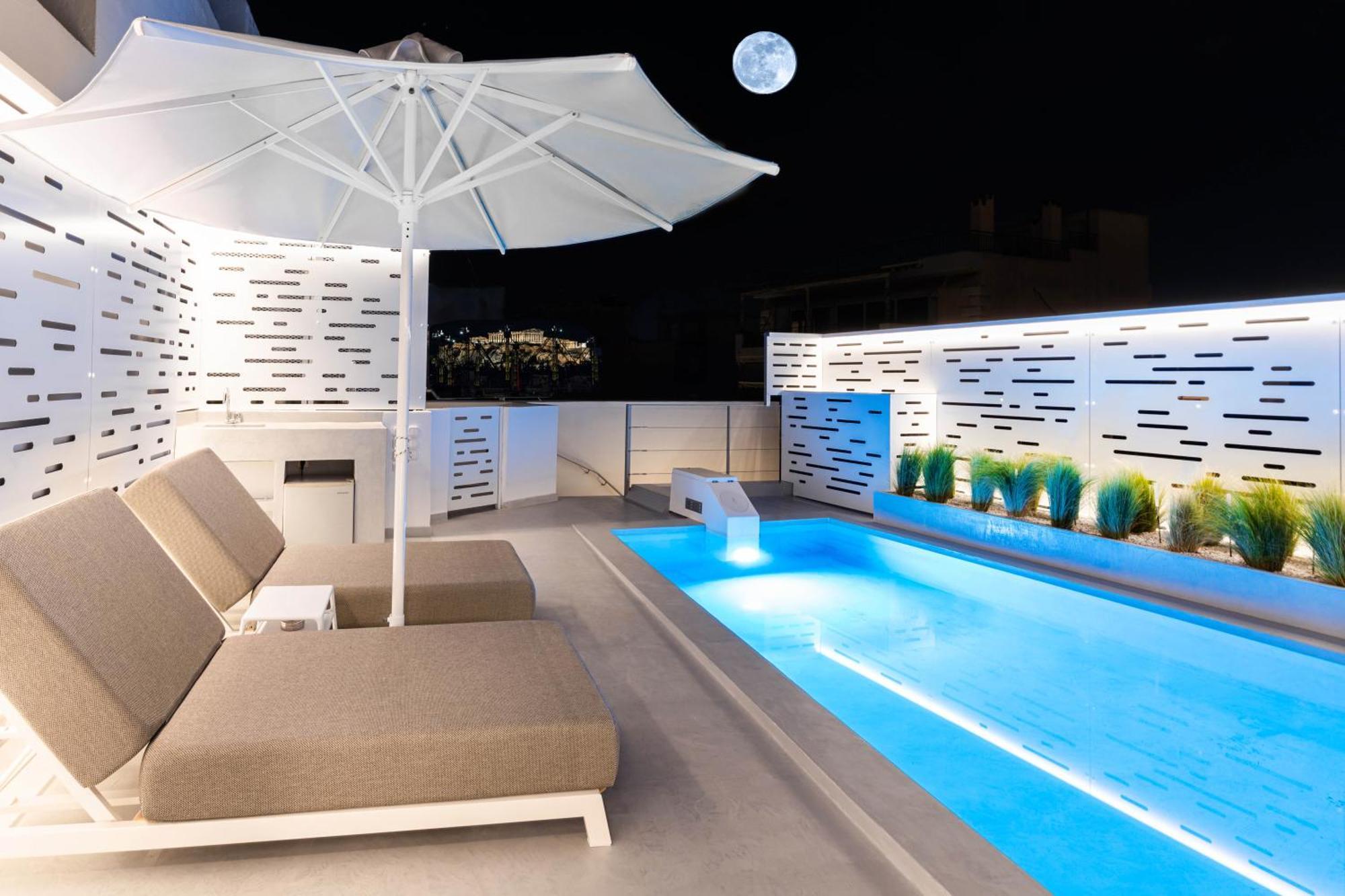 Ma Maison No5 Penthouse Loft, Private Heated Pool, Acropolis View, Ultra High Speed Internet 300 Mbps, Short Walk To Acropolis, Parking Upon Request, 1' From Metro Atena Exterior foto
