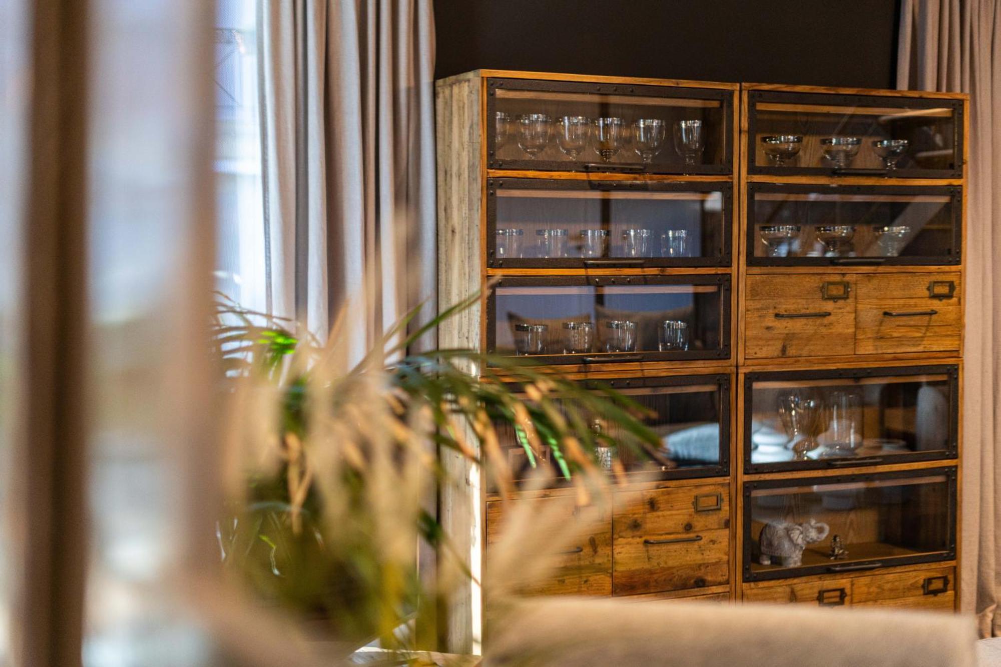 Ma Maison No5 Penthouse Loft, Private Heated Pool, Acropolis View, Ultra High Speed Internet 300 Mbps, Short Walk To Acropolis, Parking Upon Request, 1' From Metro Atena Exterior foto